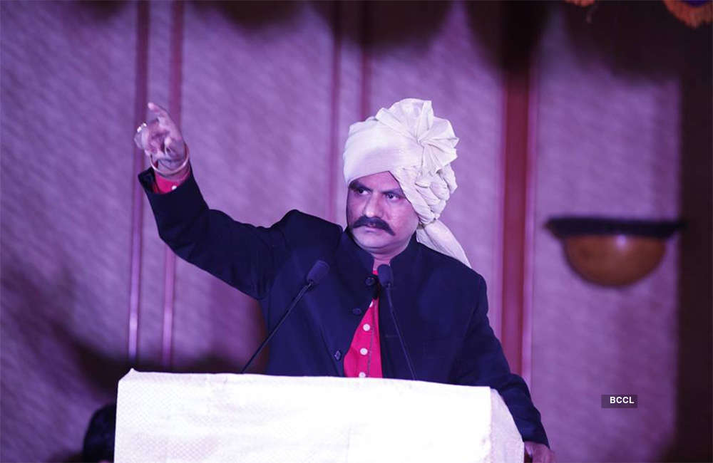 A still from Jaundya Na Balasaheb