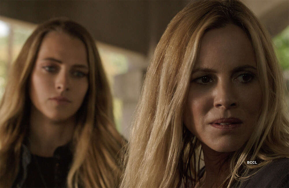 Lights Out Movie User Reviews & Ratings Lights Out (2016) Times Of