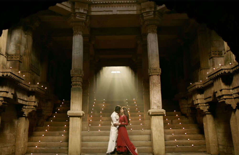 A still from Raees