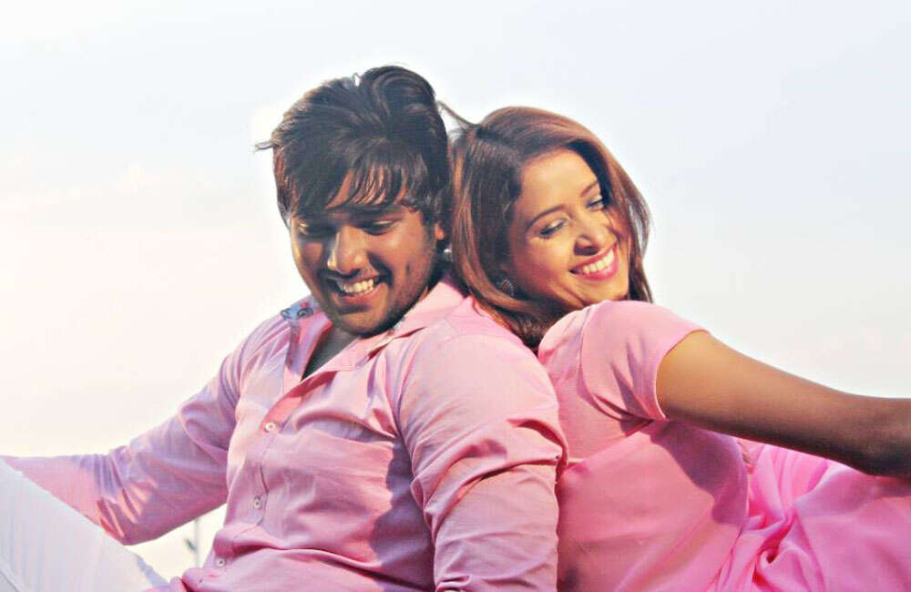A still from Yaaro Ki Yaari