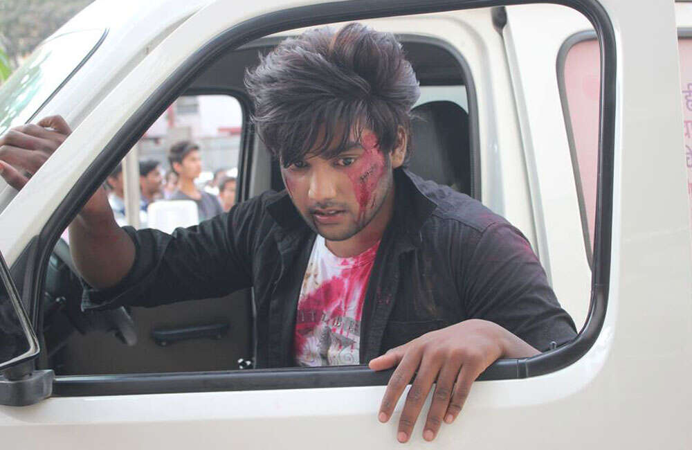 A still from Yaaro Ki Yaari