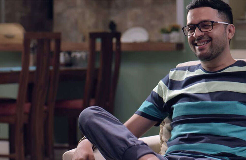 A still from Ti Saddhya Kay Karte