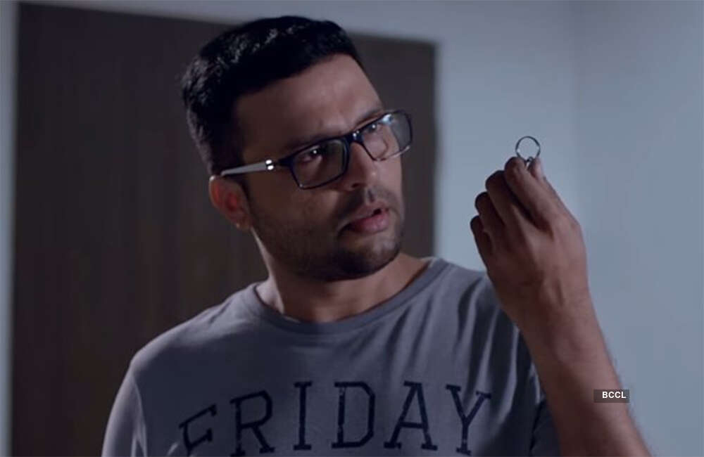 Ti Saddhya Kay Karte Movie User Reviews & Ratings Ti Saddhya Kay