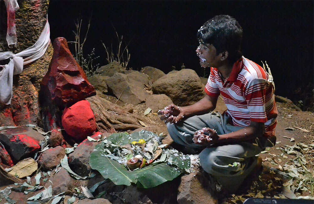 A still from Zenda Swabhimanacha