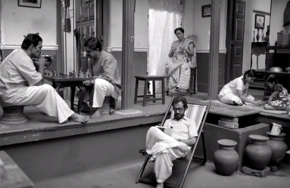 A still from Chilekotha