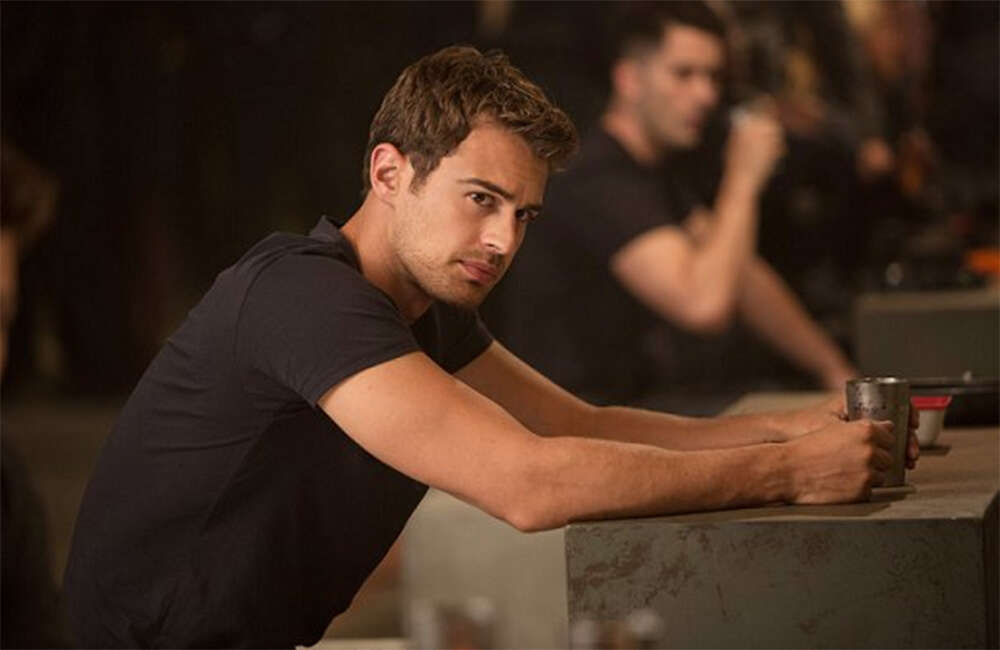 A still from The Divergent Series: Ascendant