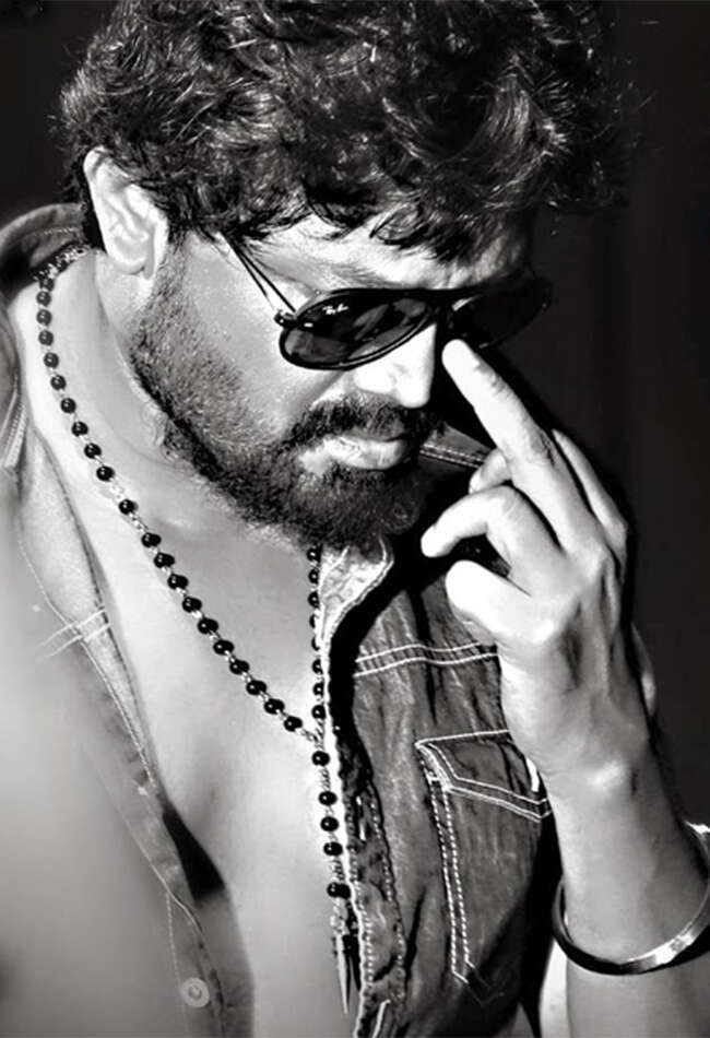 A still from Style King