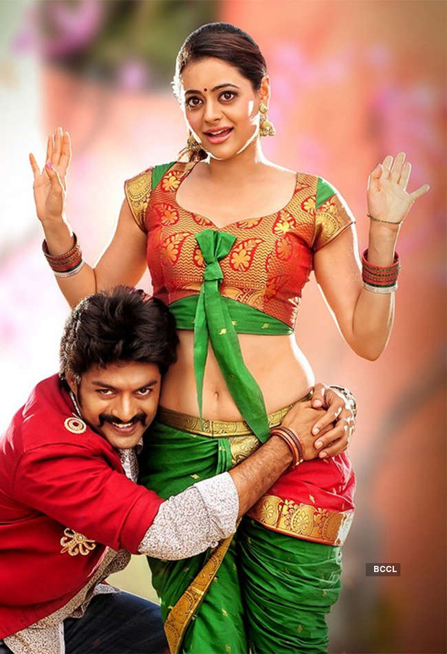A still from Pataas