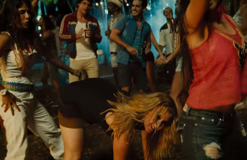 A still from Snatched