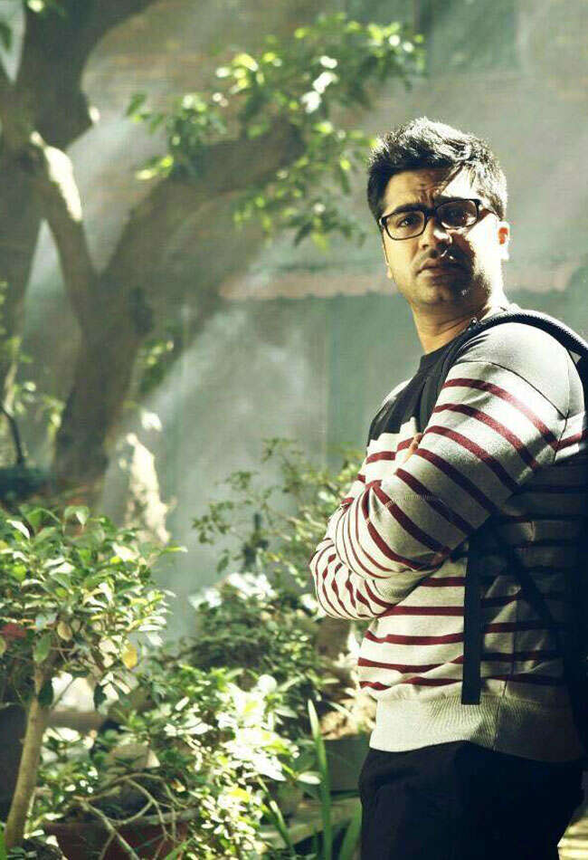 A still from Idhu Namma Aalu