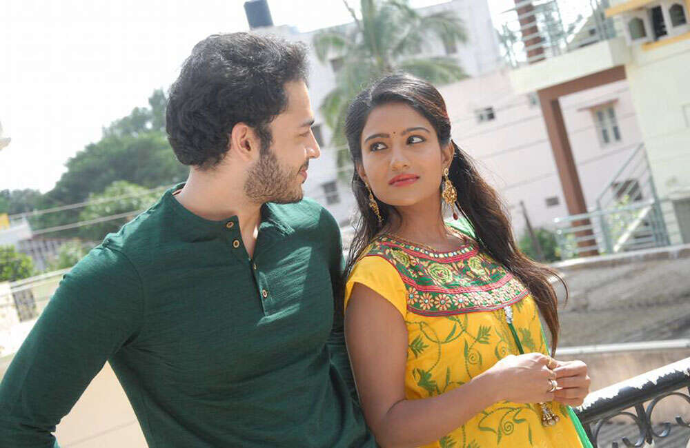 A still from Apsssarey