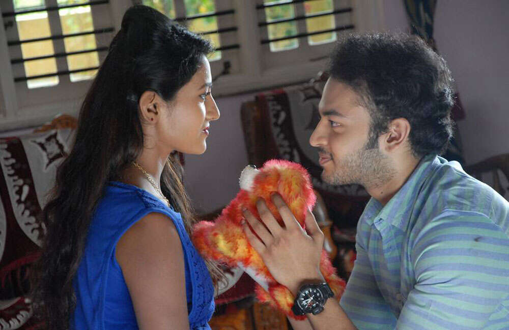 A still from Apsssarey