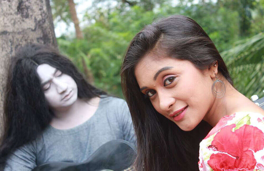 A still from Riktha