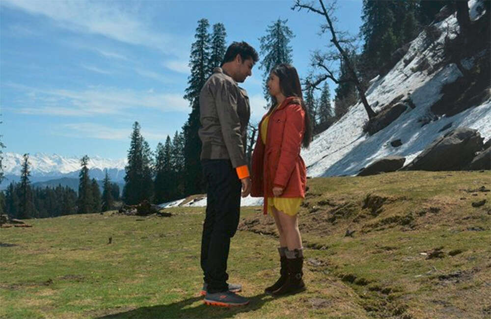 A still from Awesome Mausam