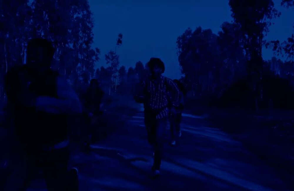 A still from Mandyadha Hudugru
