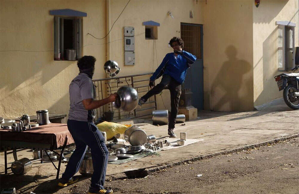 A still from Sojiga