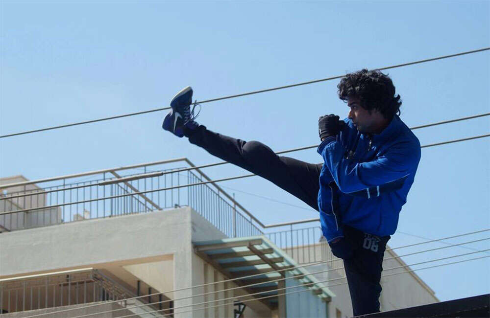 A still from Sojiga
