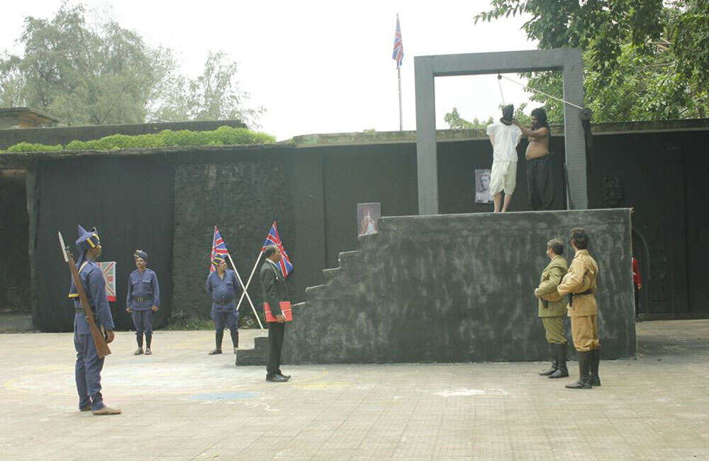 A still from Chapekar Brothers