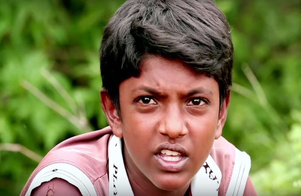 A still from Arivu