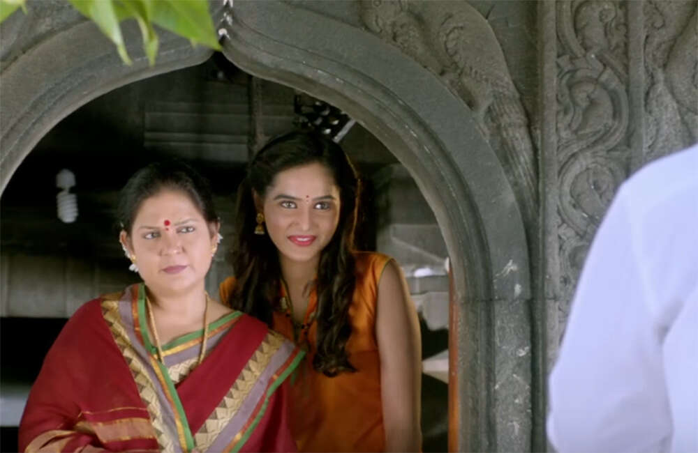 A still from Enendu Hesaridali