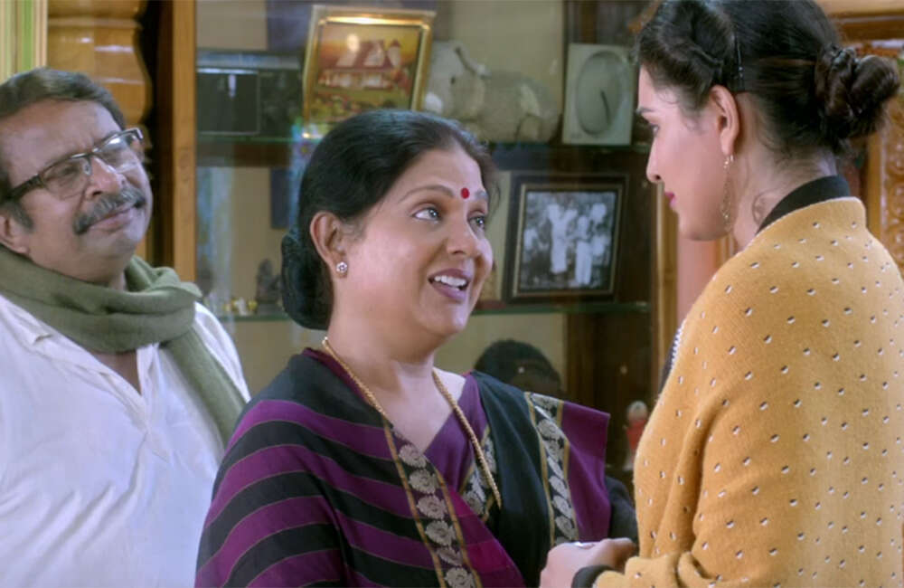 A still from Enendu Hesaridali
