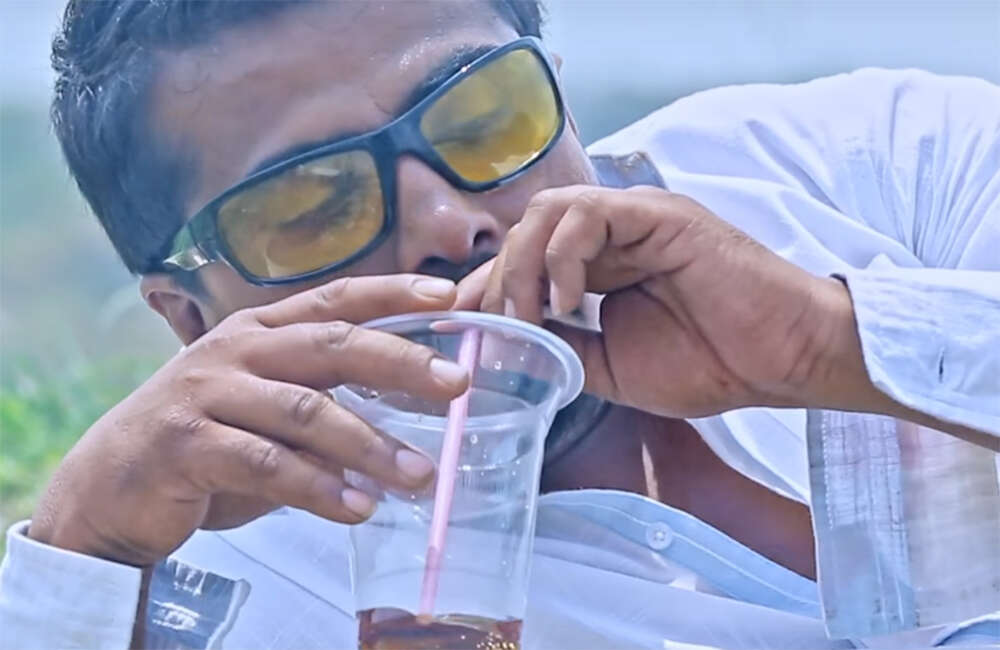 A still from Brand