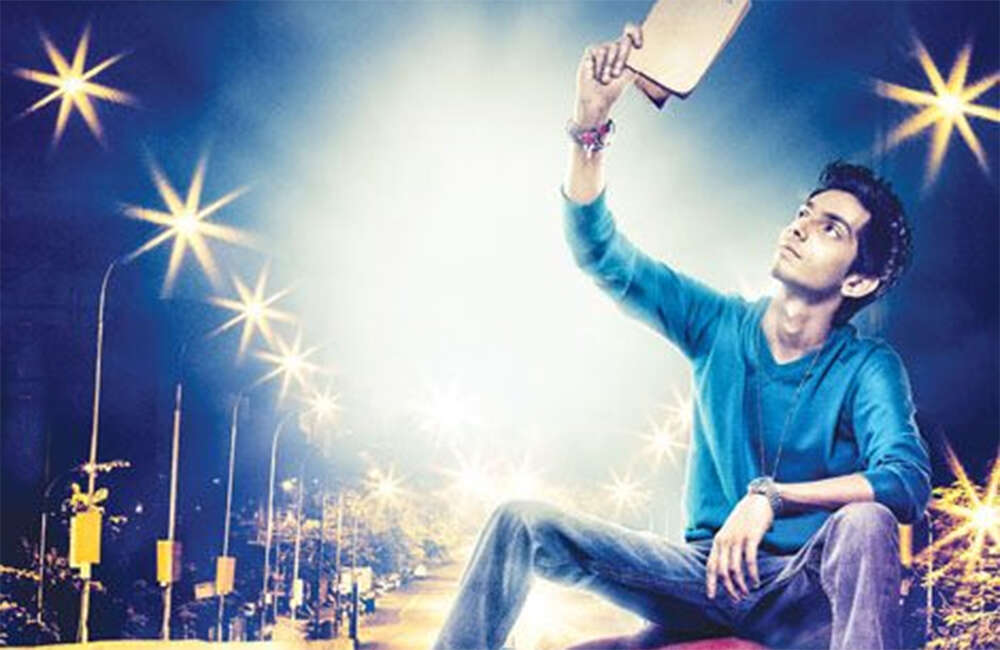 A still from Aakko