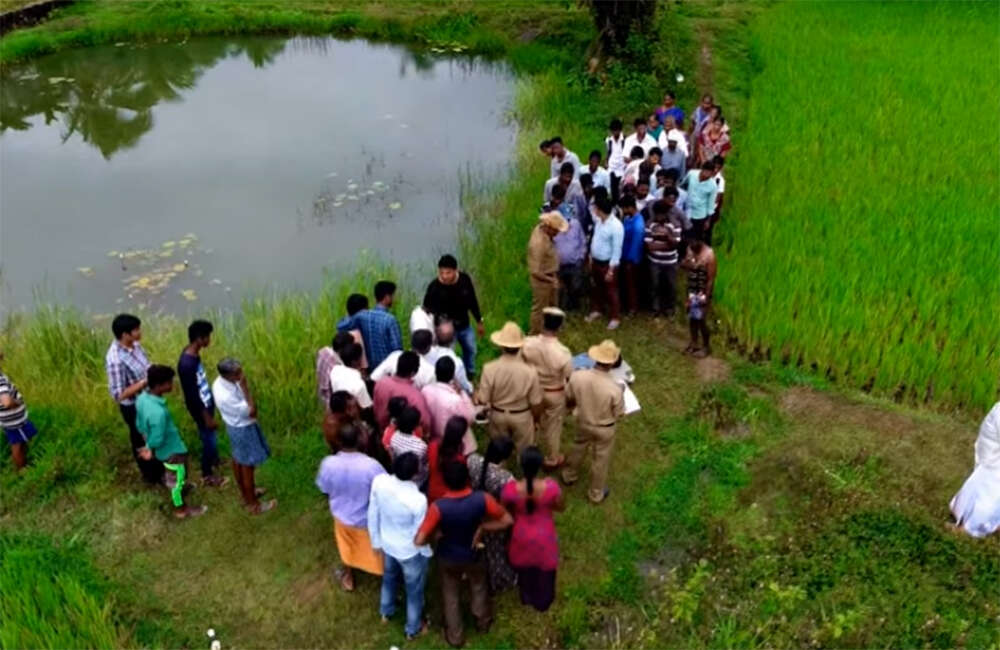A still from Chitta Chanchala