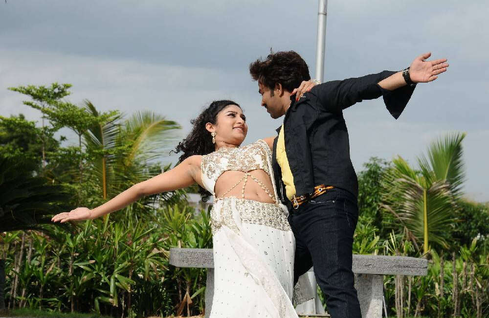 A still from 21st Century Love