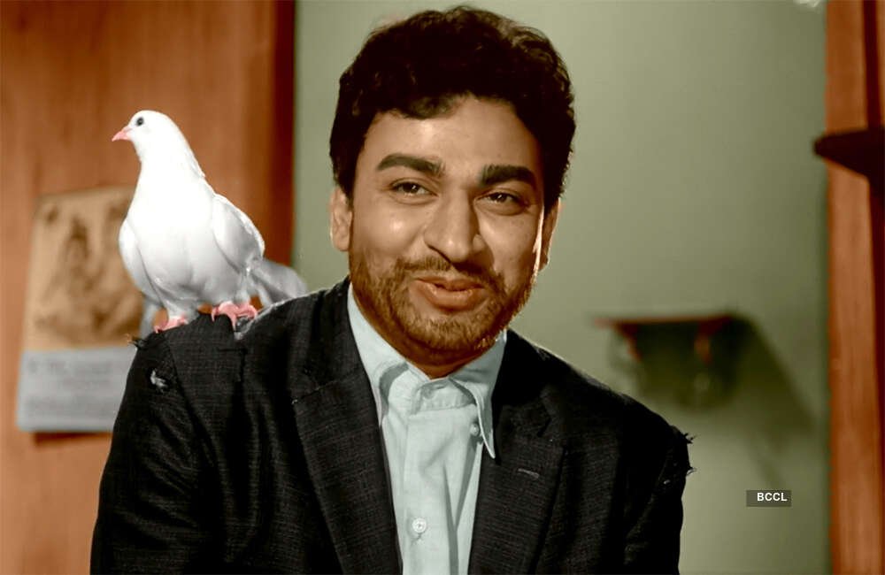 A still from Kasturi Nivasa