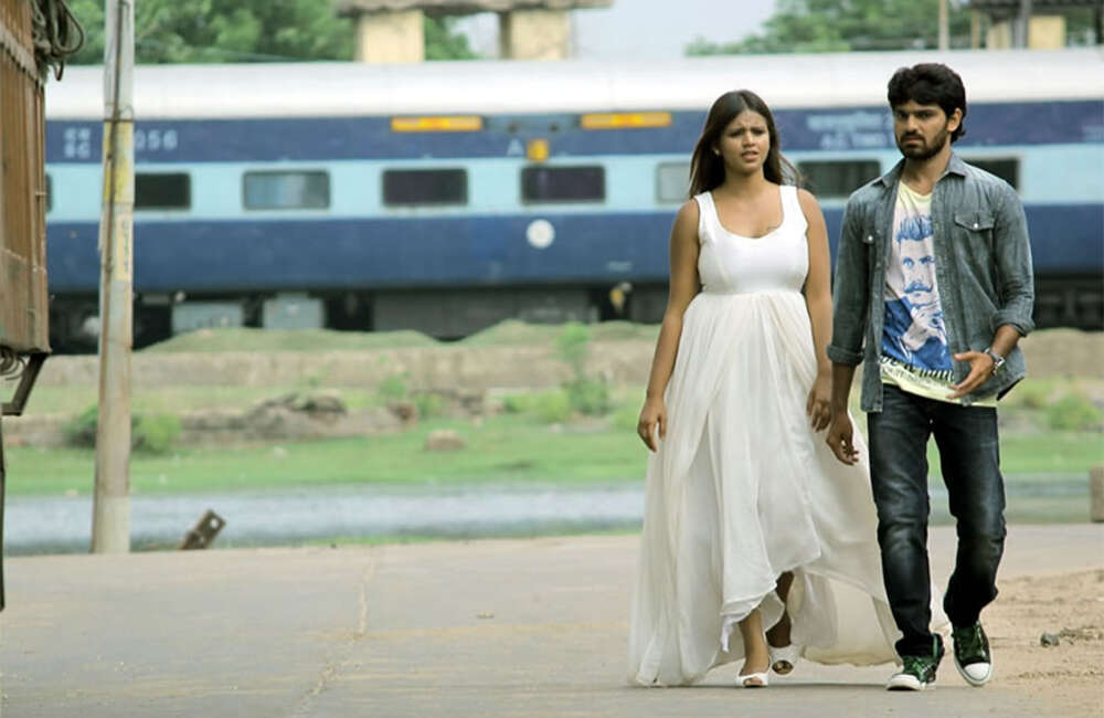A still from Iddaram