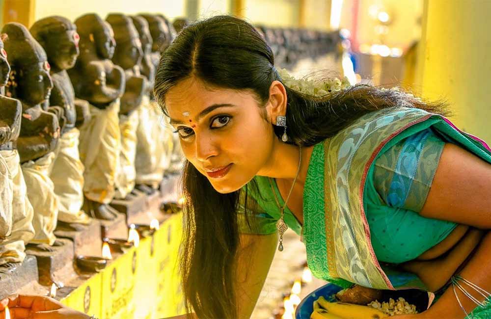 A still from Ulkuthu