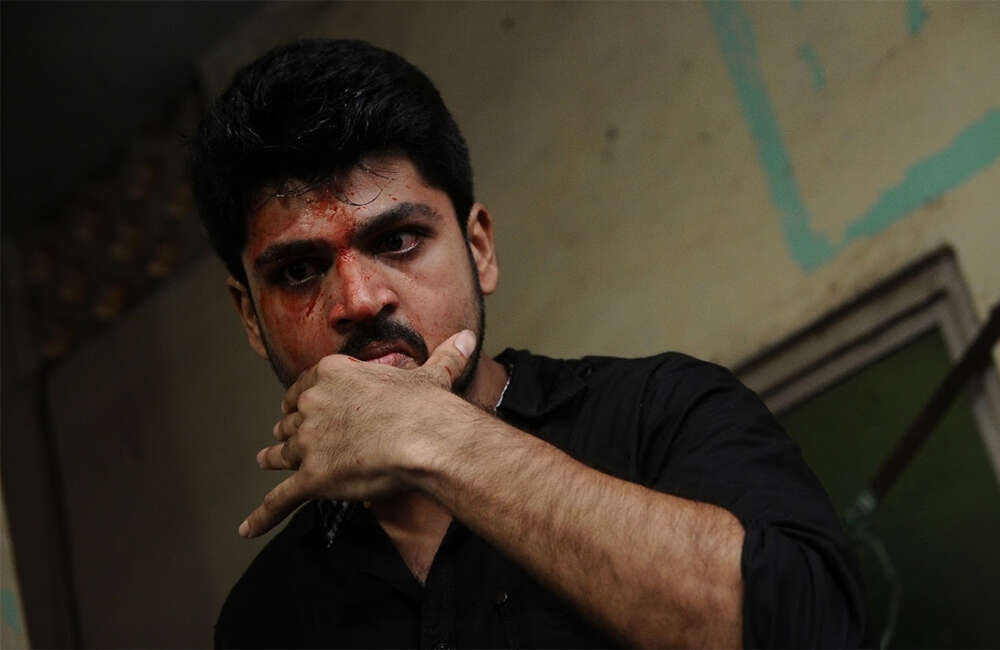 A still from Metro