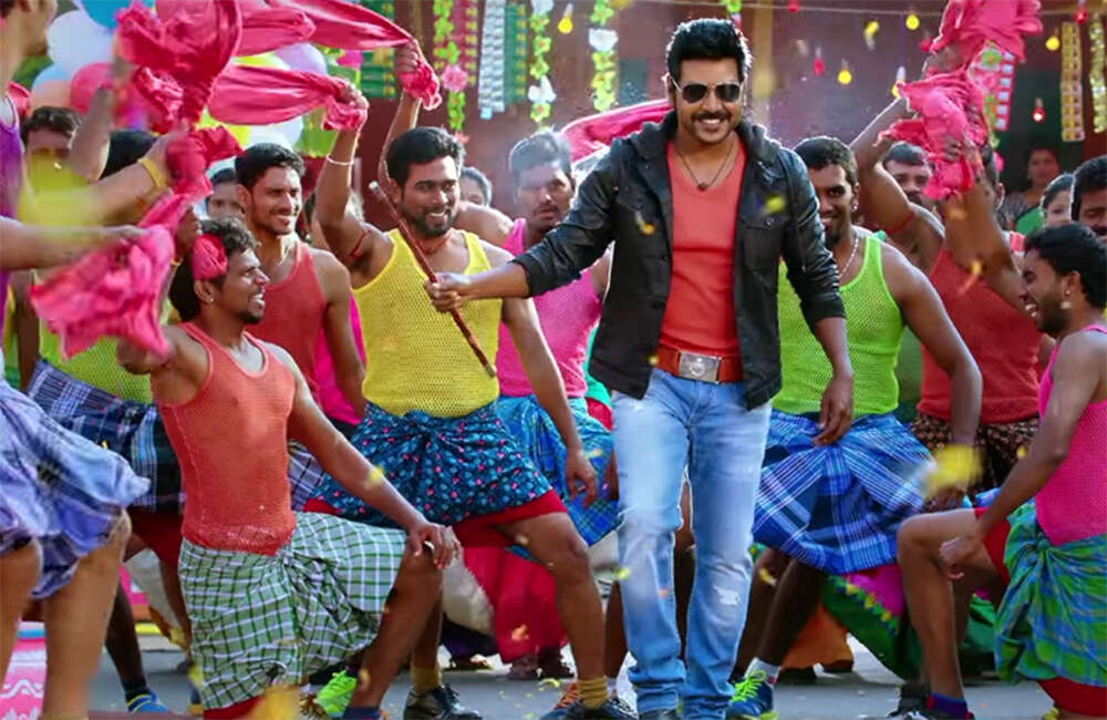 A still from Motta Shiva Ketta Shiva