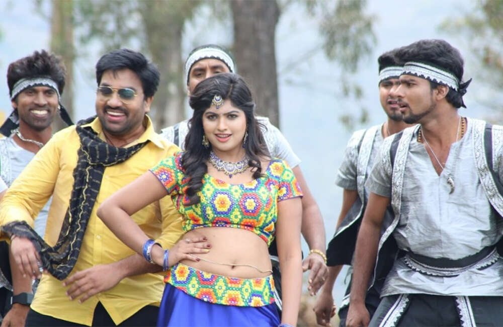 A still from Adra Machan Visilu
