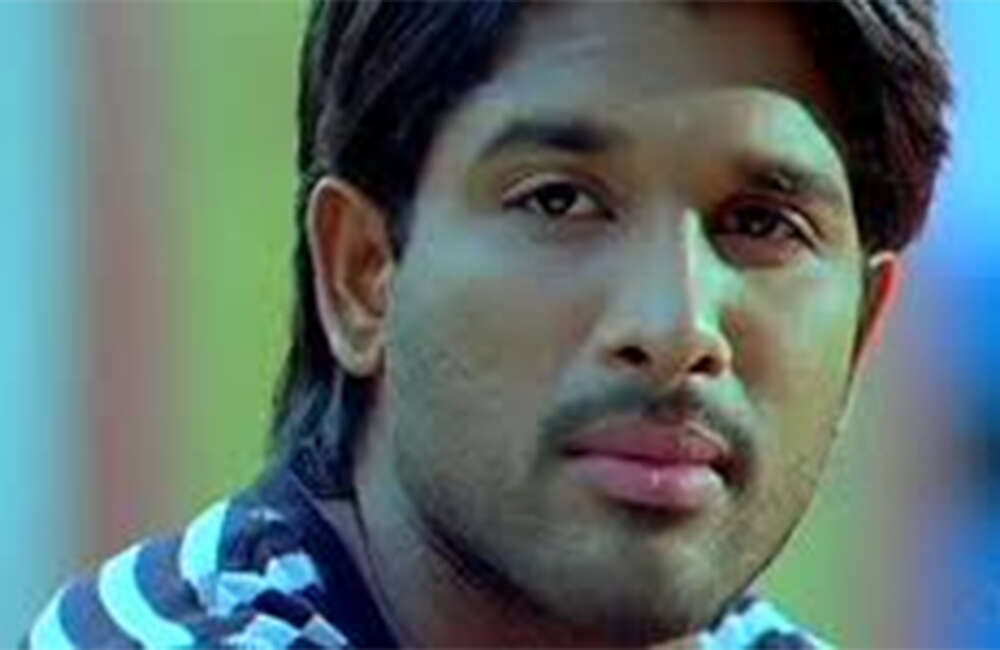 A still from Ek Aur Rakshak
