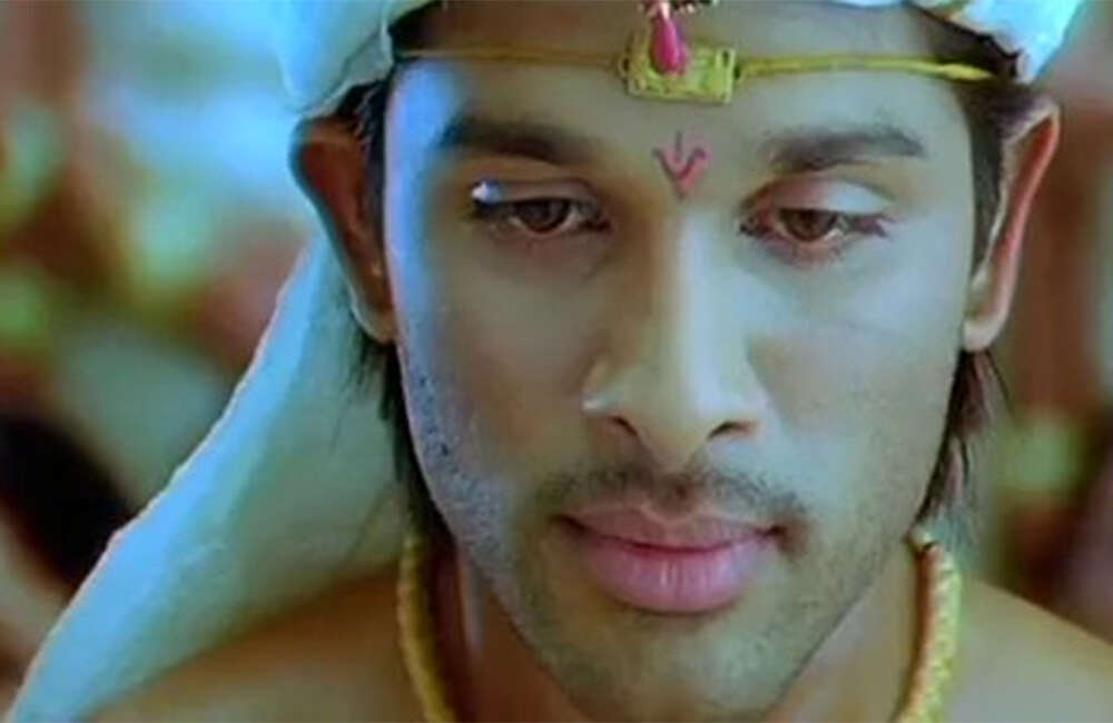A still from Ek Aur Rakshak