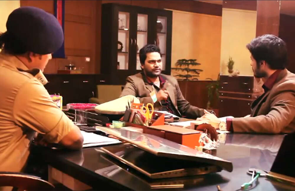 A still from Tann Mann Aur Dhan