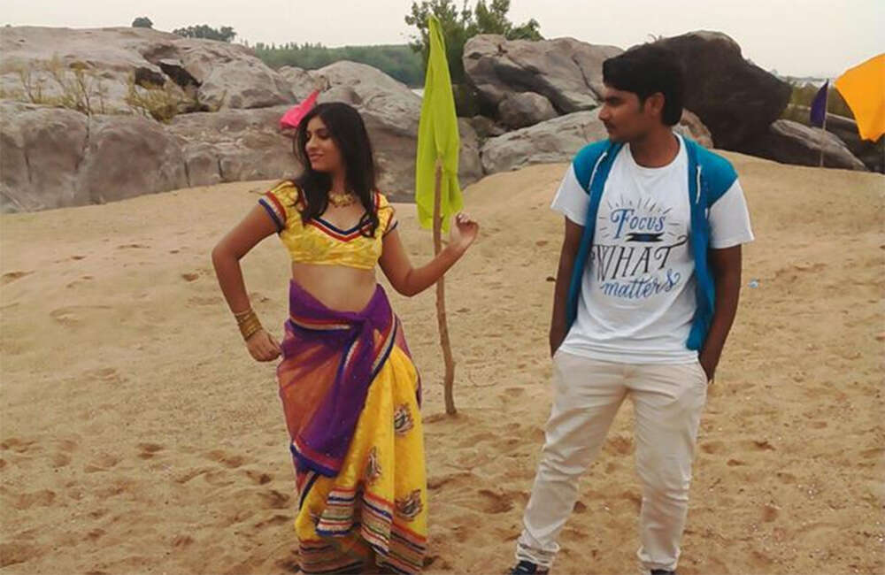 A still from Elagaina Cinema Theeyali