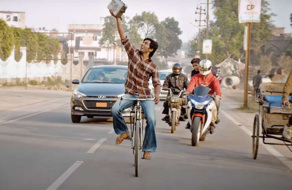 A still from Mukkadarpur Ka Majnu