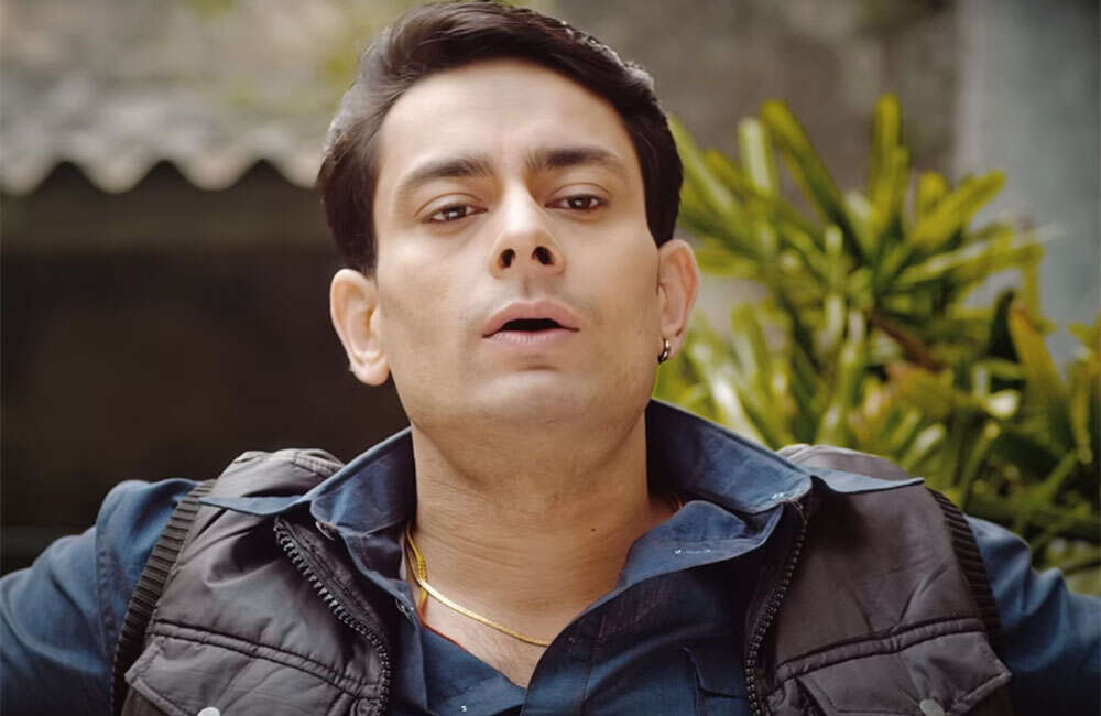 A still from Mukkadarpur Ka Majnu