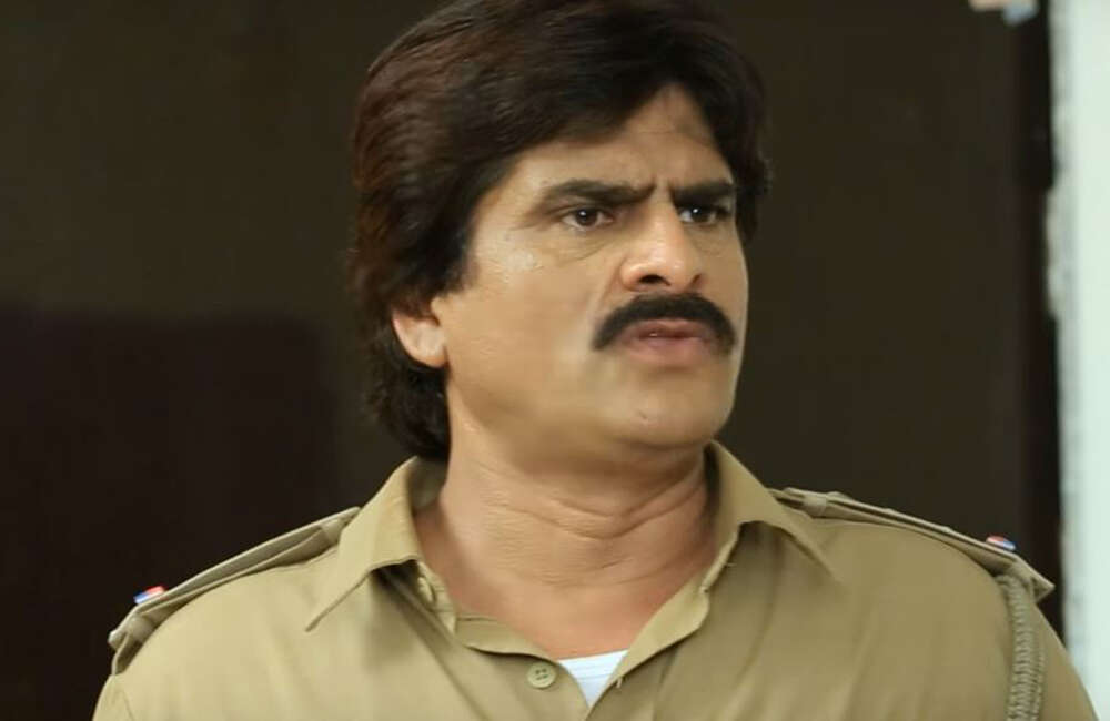 A still from Double Dealer