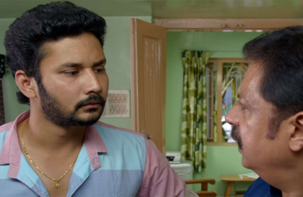 A still from Ivan Yarendru Therikiratha