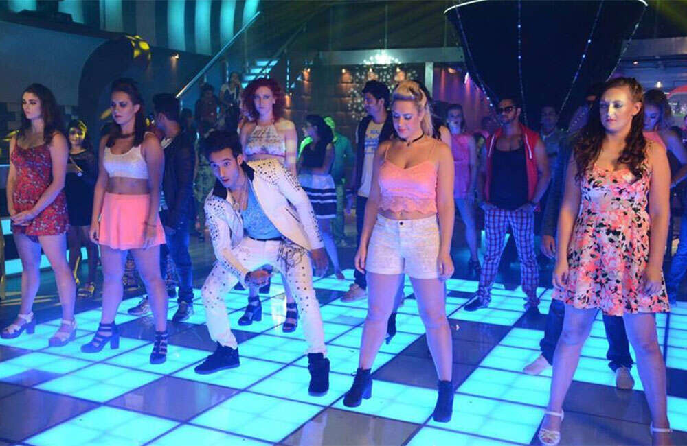 A still from Luv Shv Pyar Vyar