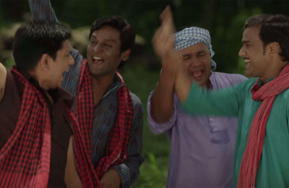 A still from Kutumb The Family