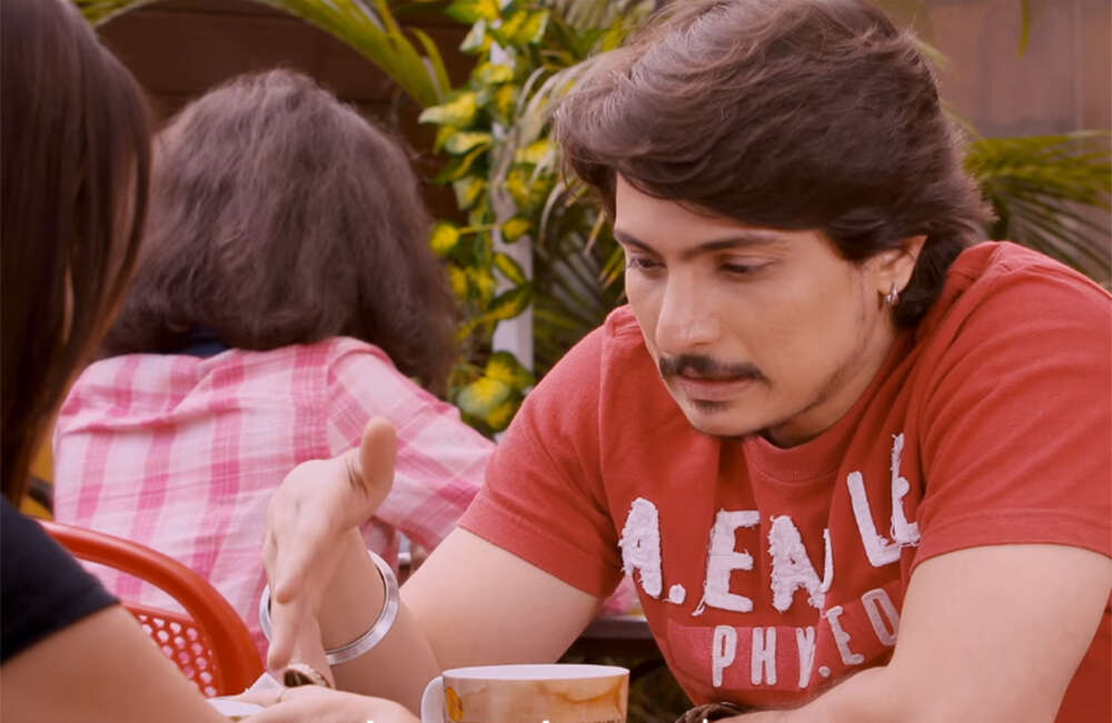 A still from Bhabhipedia