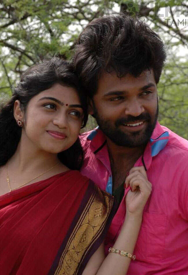 A still from Sandi Kuthirai