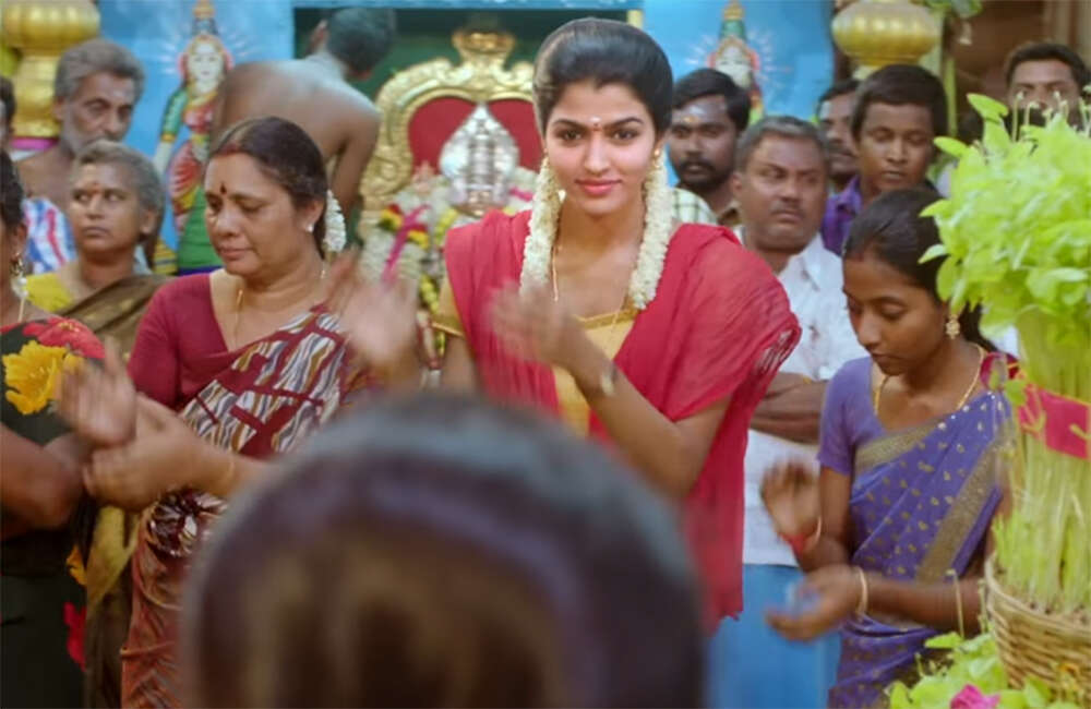 A still from Kaalakkoothu