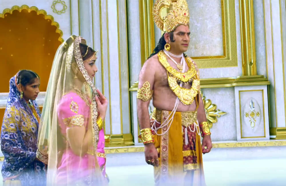 A still from Lakshmi Devi Samarpinchu Nede Chudandi