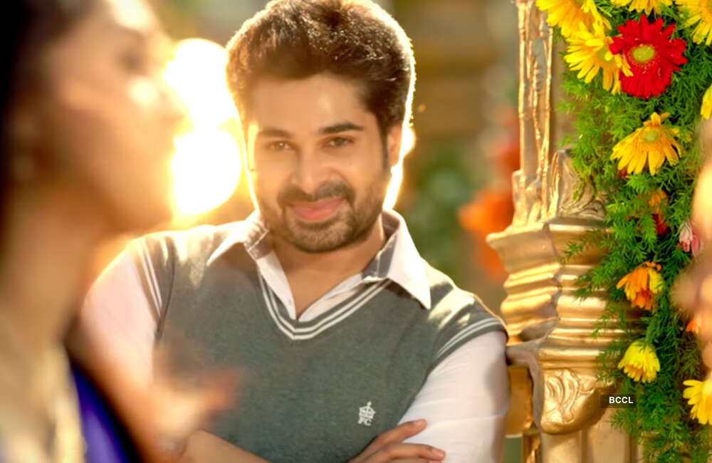 A still from Pelliki Mundu Prema Katha
